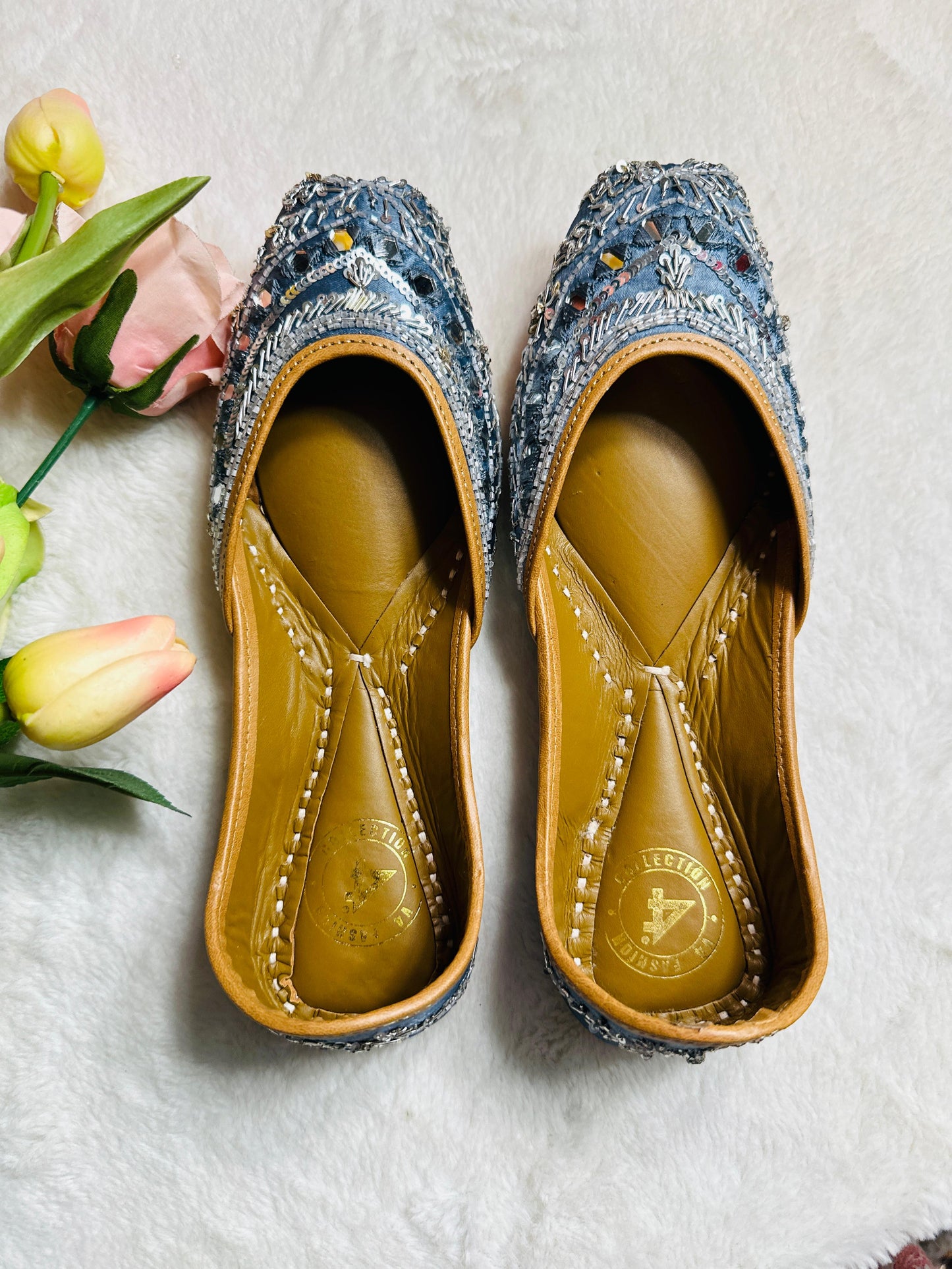 Grey Premium designer pure leather Jutti with double cushion and highlighted with all handwork