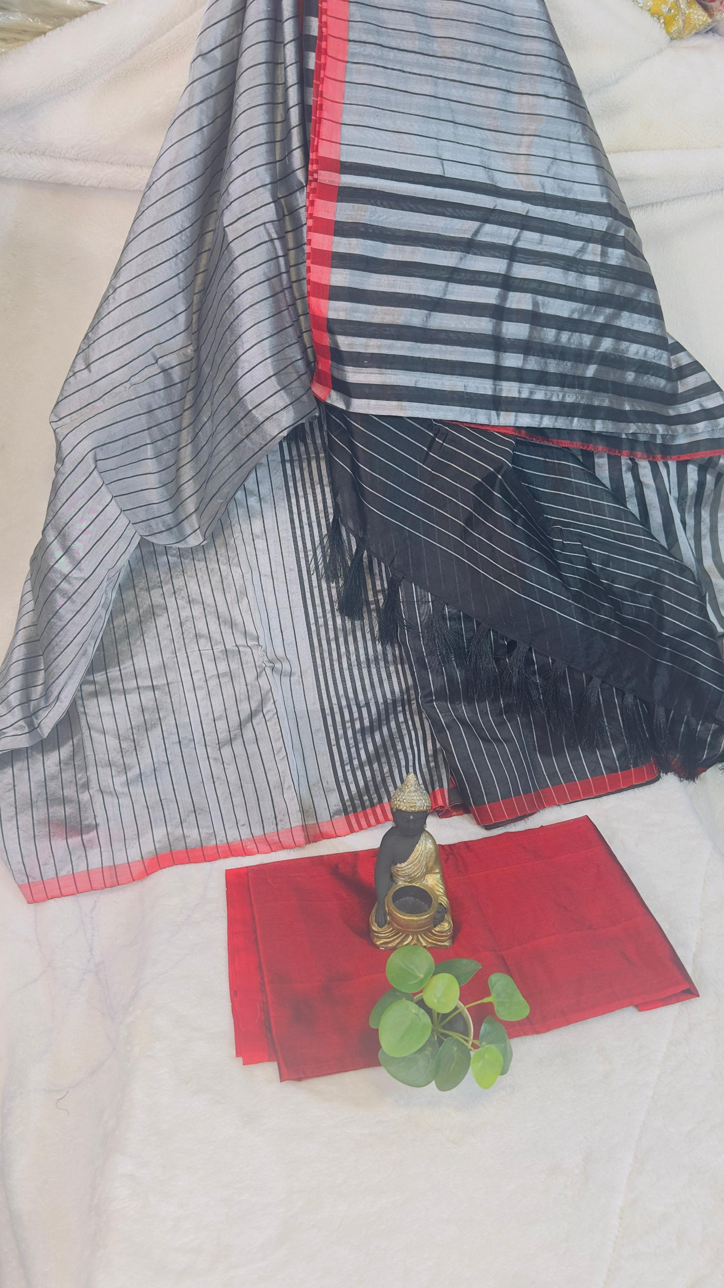 Grey with Black & Red pure Chanderi Pattu silk handloom Saree