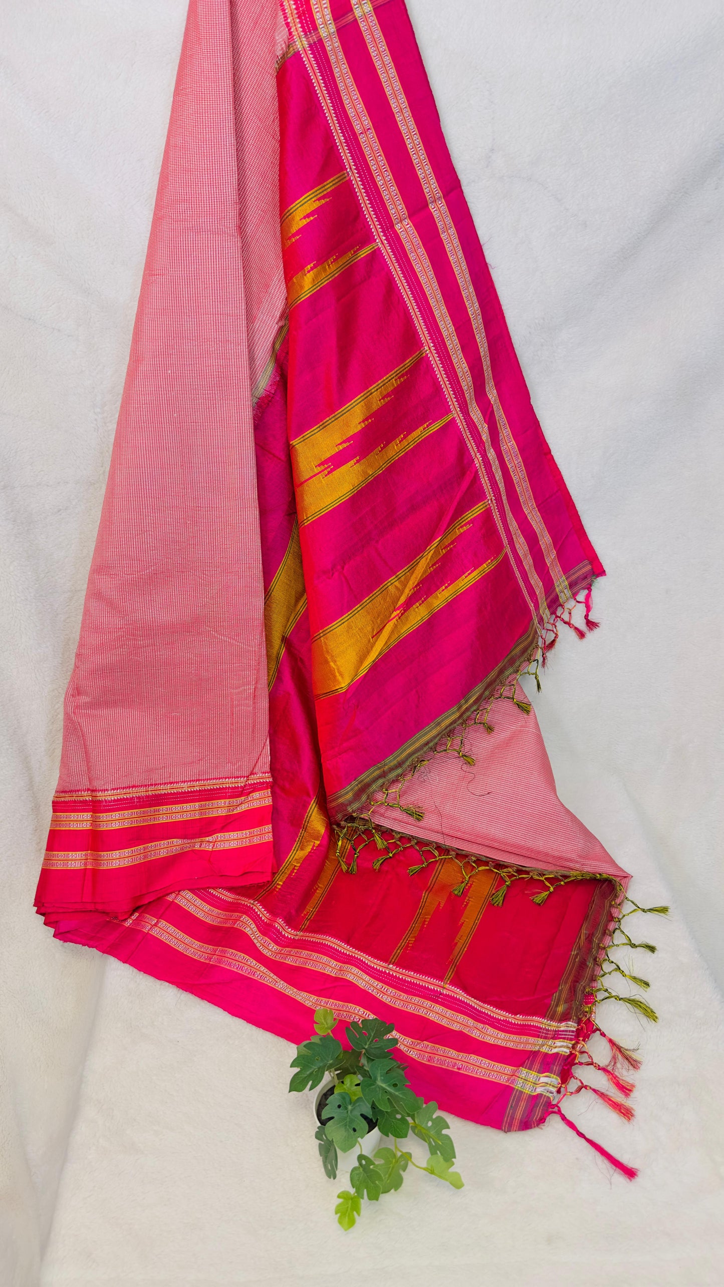 ILKAL Hot Pink Checkered SICO ( Cotton*Silk ) handloom saree with Chikapars Border