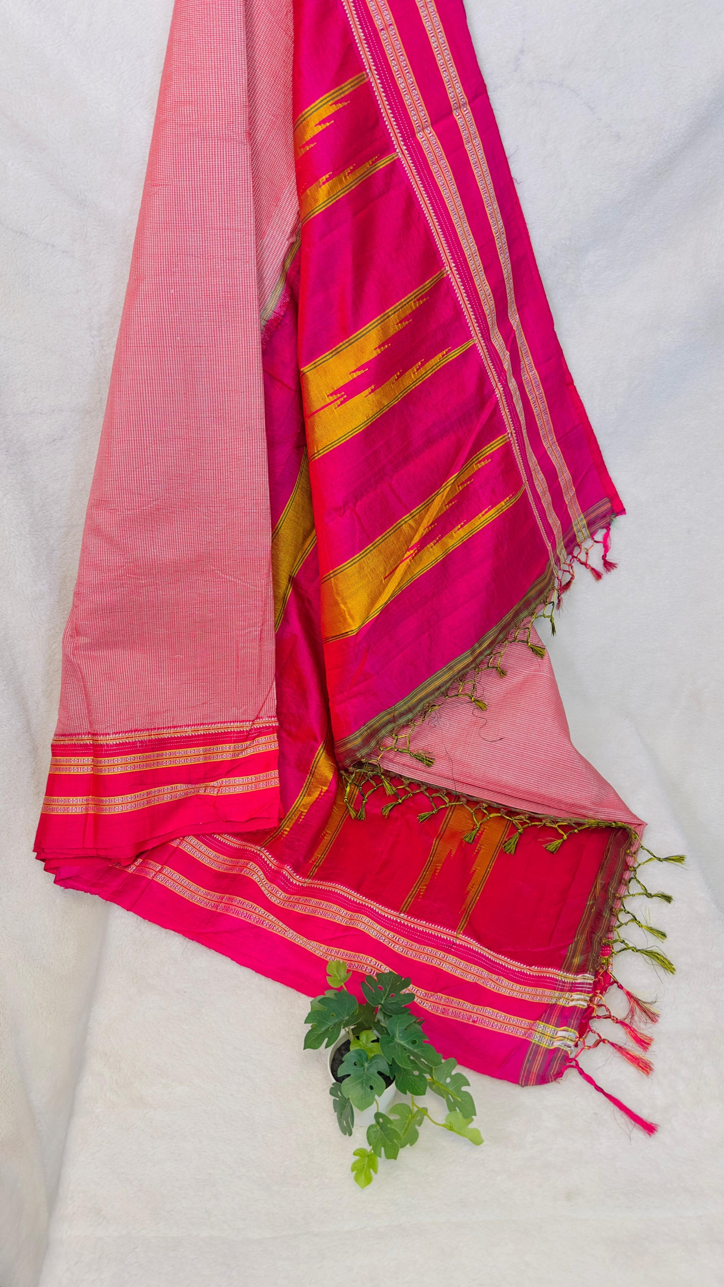 ILKAL Hot Pink Checkered SICO ( Cotton*Silk ) handloom saree with Chikapars Border