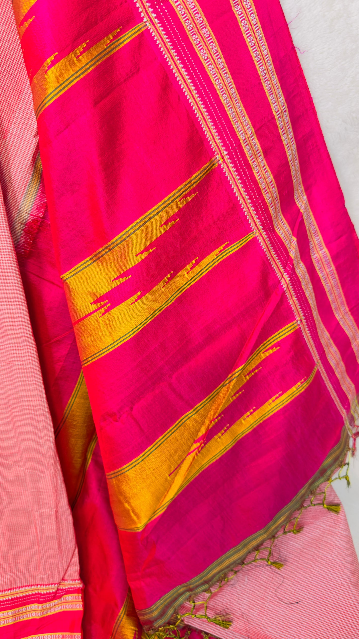 ILKAL Hot Pink Checkered SICO ( Cotton*Silk ) handloom saree with Chikapars Border
