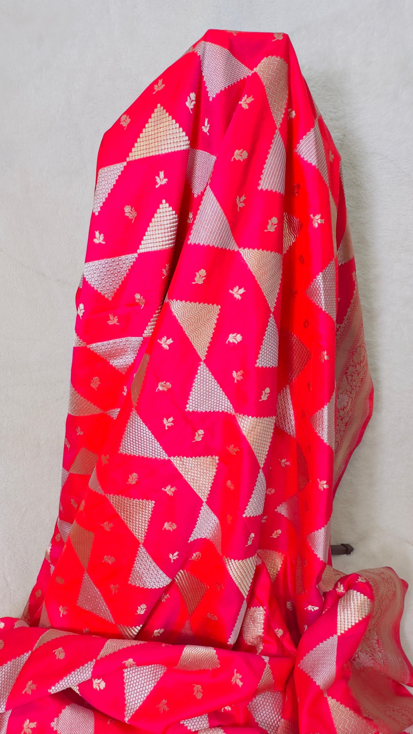 Rani pink Pure Katan by katan banarasi Handloom silk saree
