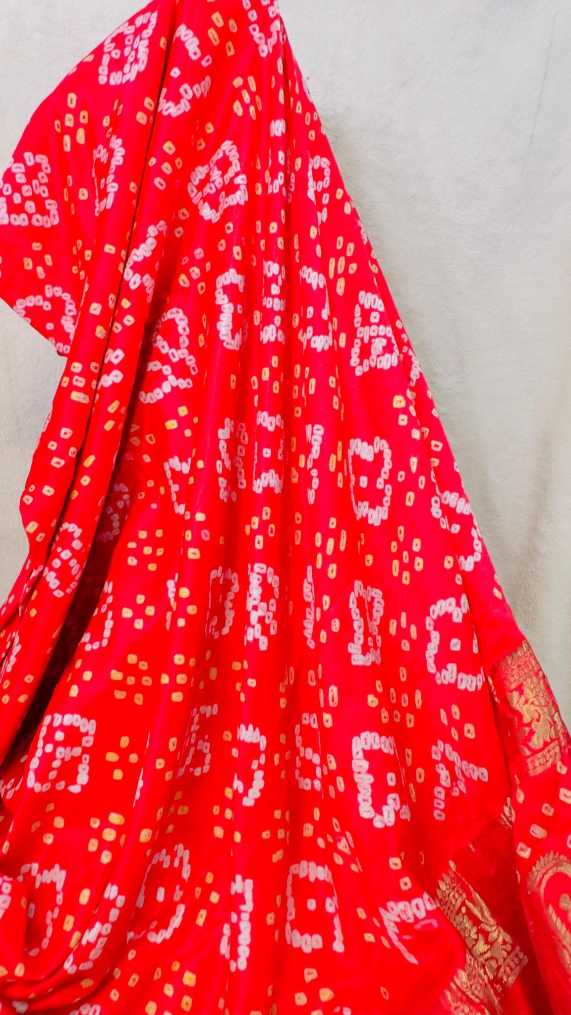 Red Pure Satin silk handloom Banarasi saree with tested Gold zari weaving - My Store