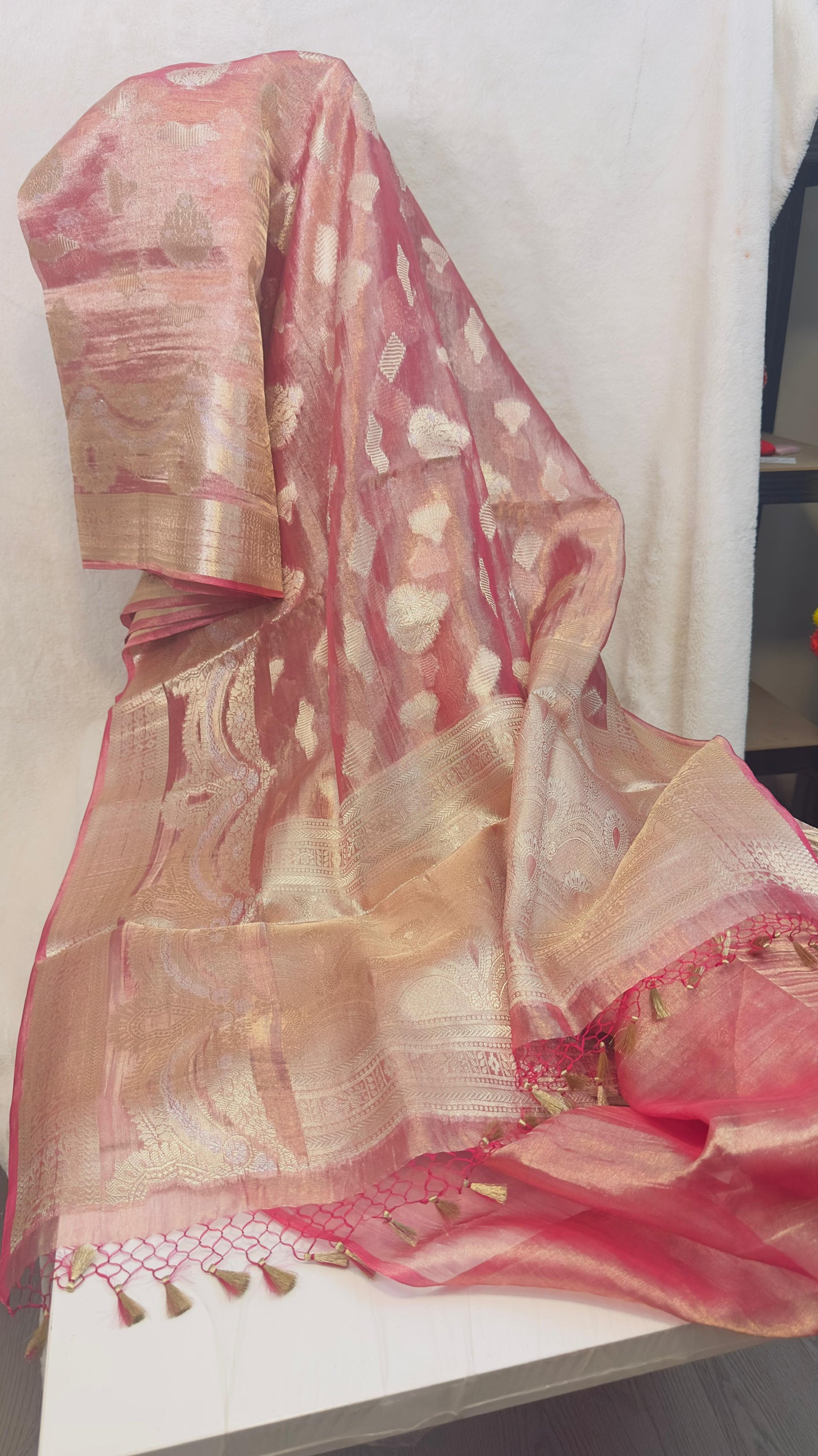 Rose pink pure tissue Banarasi handloom saree