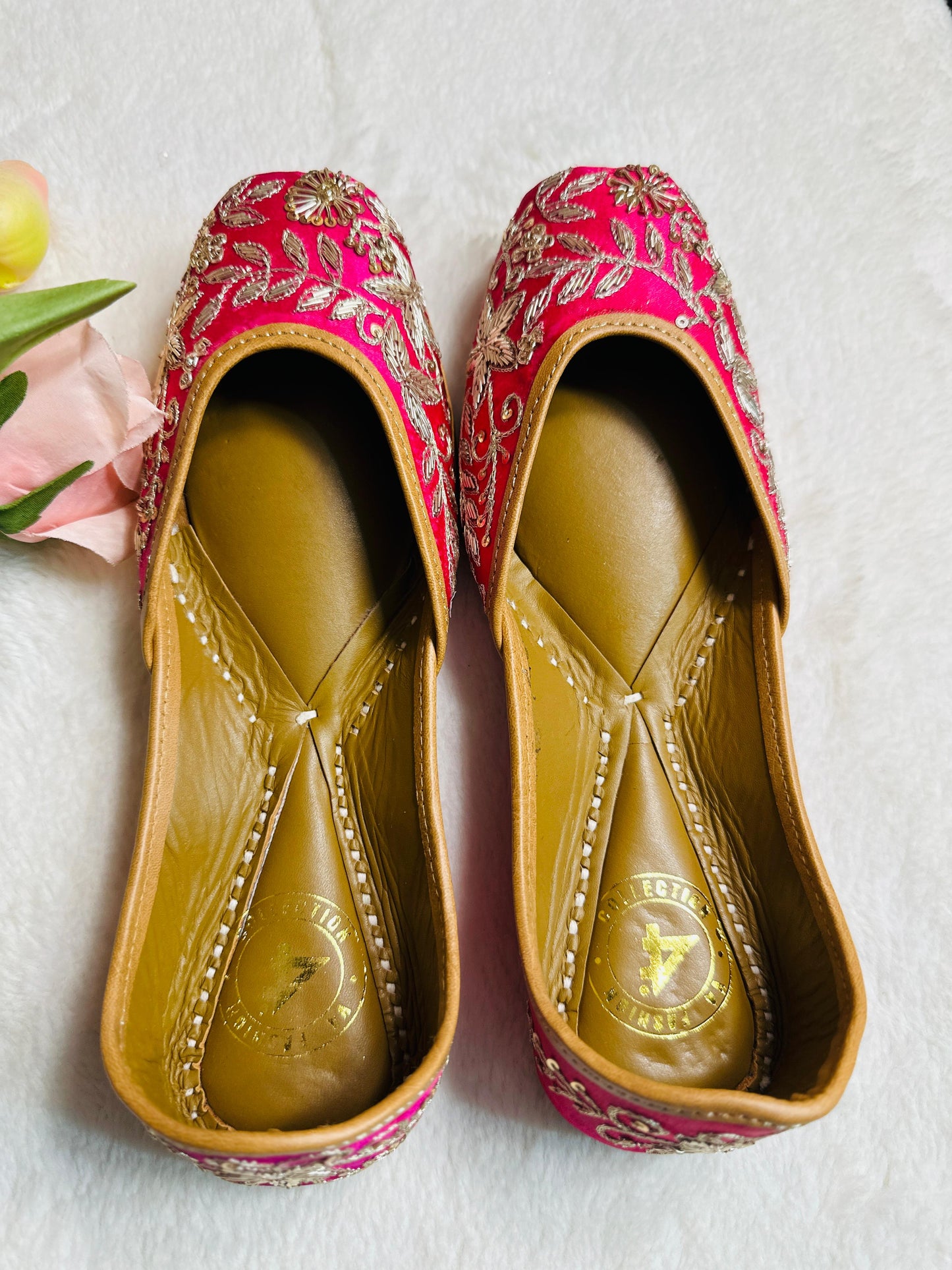 Hot pink Premium designer pure leather Jutti with double cushion and highlighted with all handwork