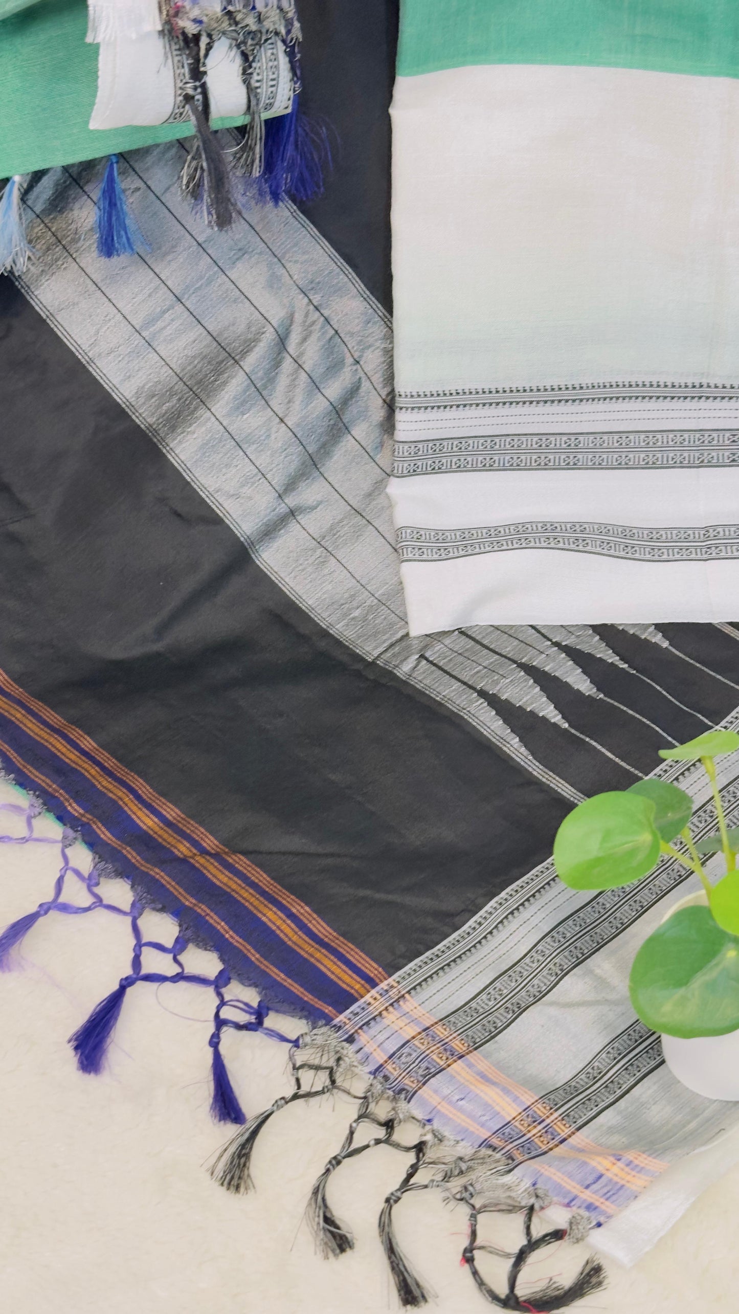 ILKAL Shaded bottle green-White  SICO ( Cotton*Silk ) handloom saree