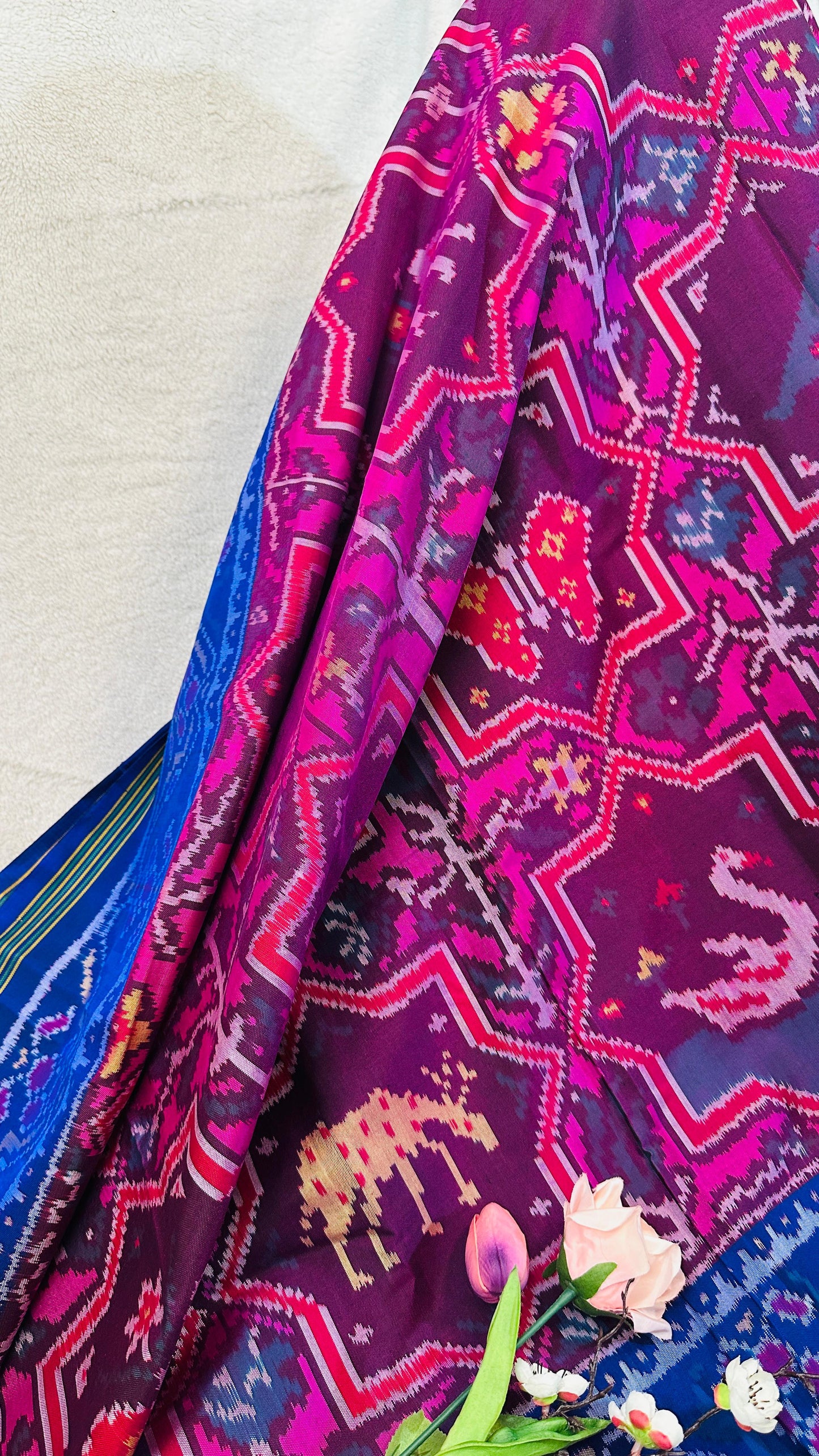 Wine pure Mulberry silk semi double Patan Patola Handloom Saree