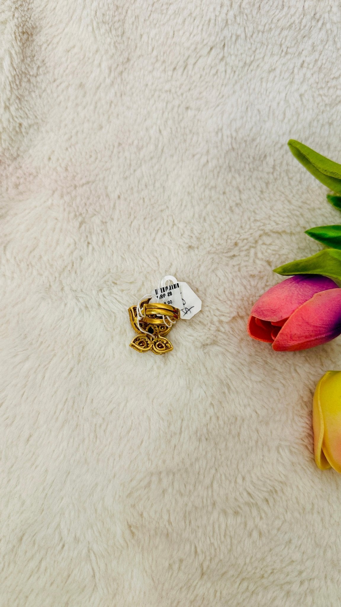 Emerald Green Statement 92.5 silver finger Ring embellished with real Moisonite & CZ Stone - My Store