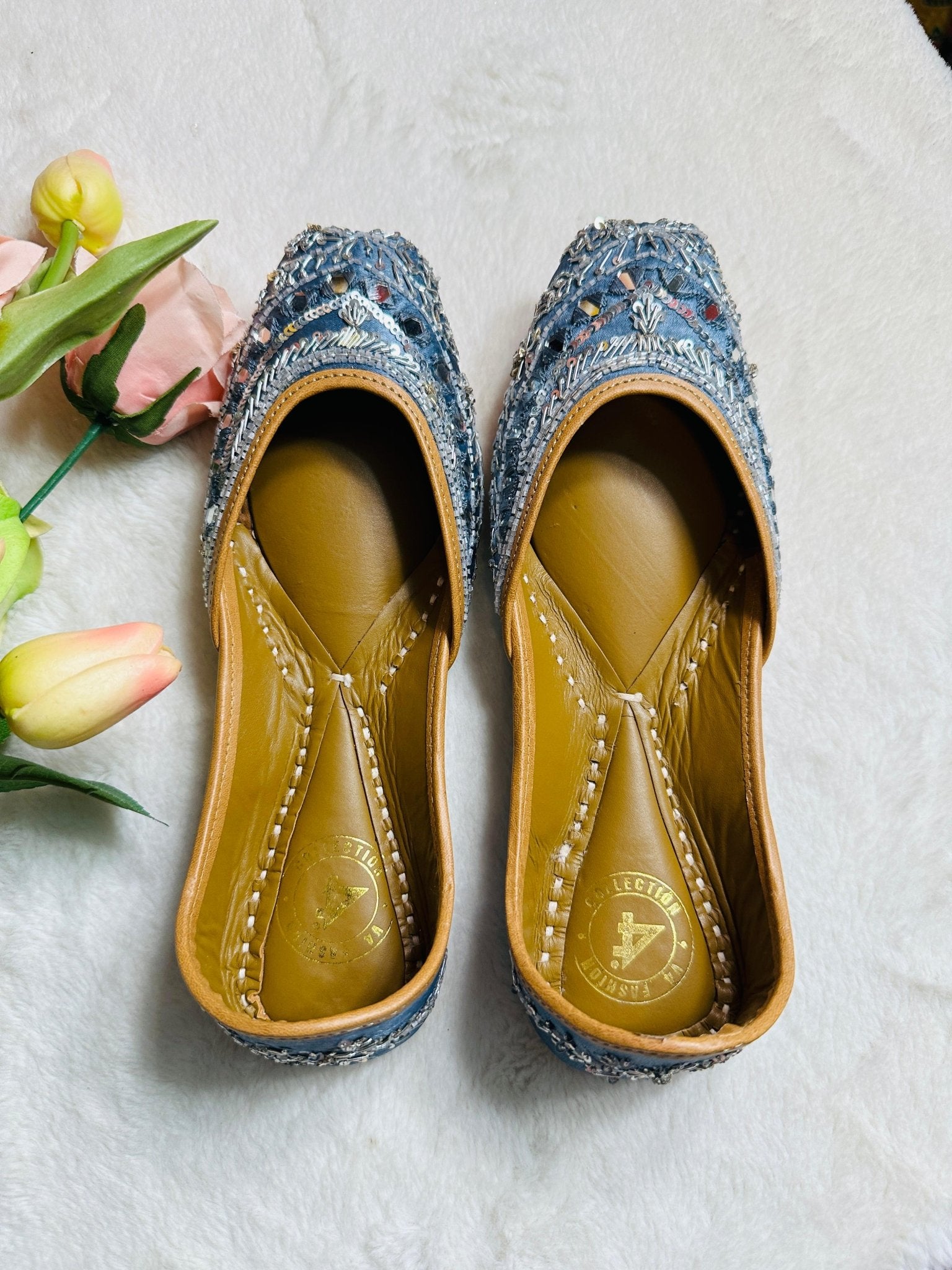 Grey Premium designer pure leather Jutti with double cushion and highlighted with all handwork - My Store