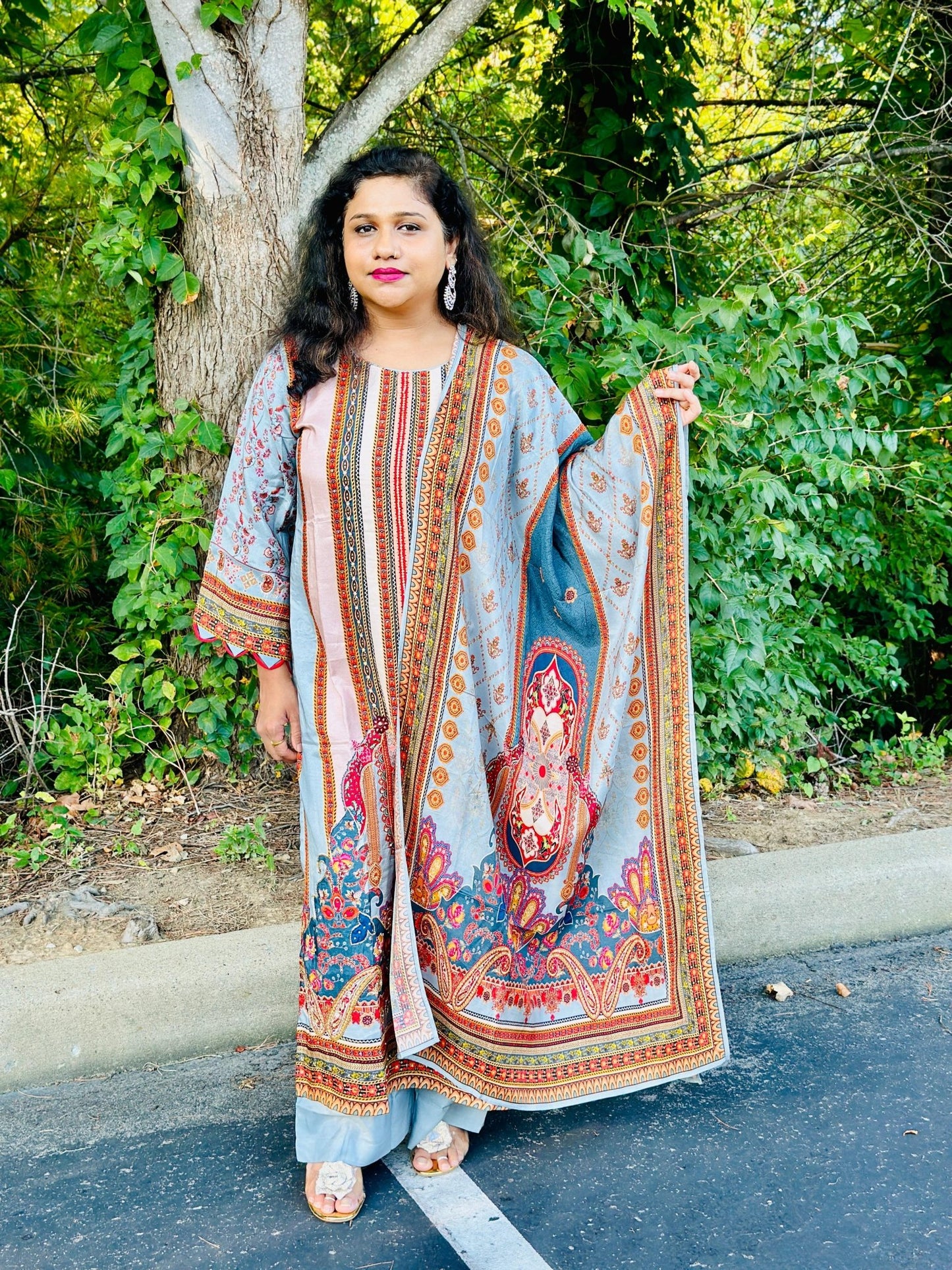 Grey pure Muslin kurta set highlighted with pearl, Cutdana & sequins handwork - My Store