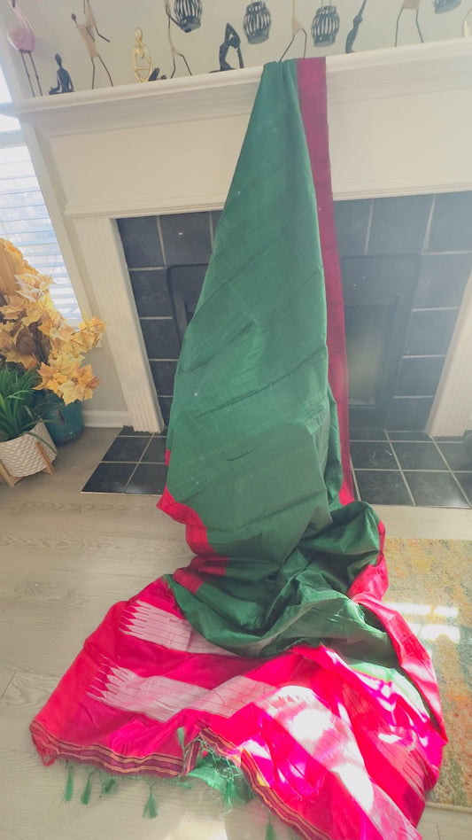ILKAL Leaf green with hot pink border SICO ( Cotton*Silk ) handloom saree with Chikapars Border - My Store