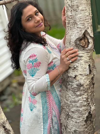 White pure Mul cotton Handblock 2 piece kurta set - My Store